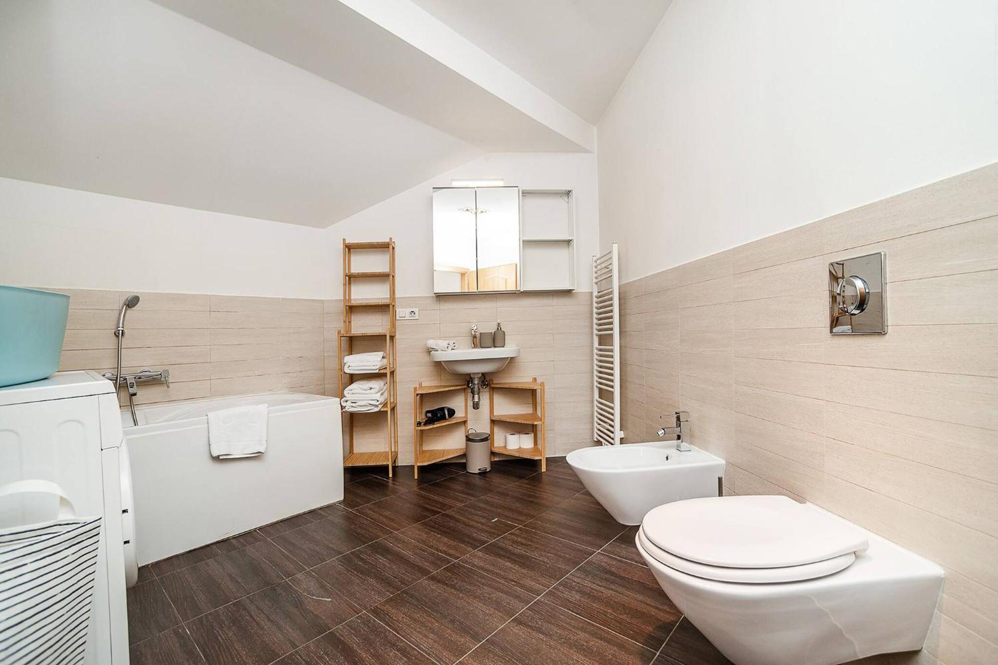 Apartment Lavish And Chic Duplex For Families And Couples